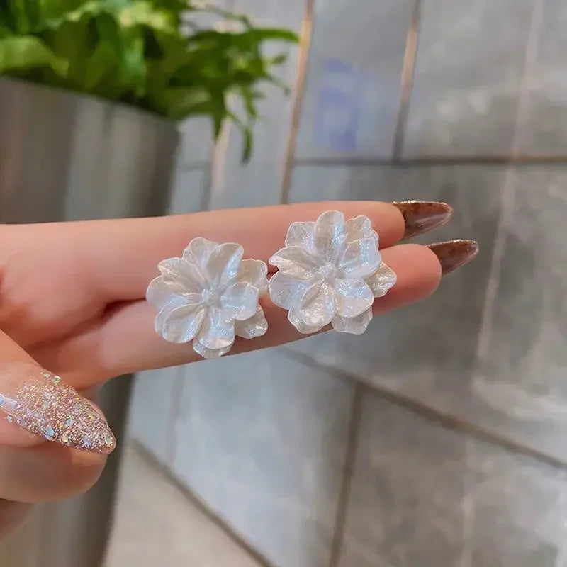 LATS Red Blue Enamel Flower Stud Earrings for Women Korean Fashion Five Petals Crystal Flowered Lovely Cute Girls Ear Decoration - Metal Color 661495