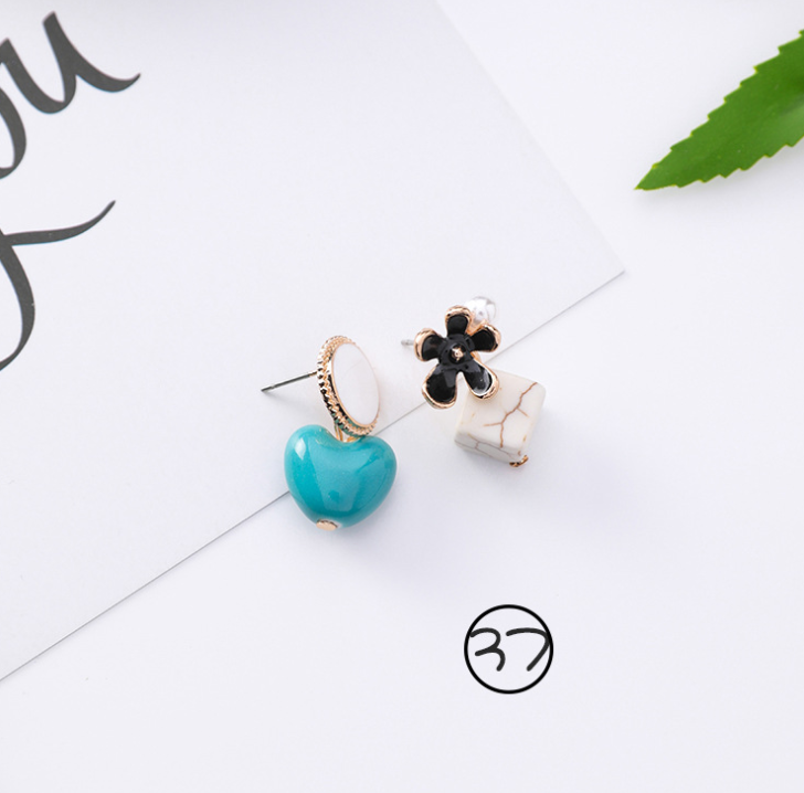 Color: 37 - Korean version of the personality wild green Sen earrings temperament long paragraph super fairy earrings retro cold wind tassel earrings