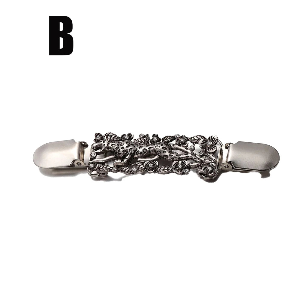 Women Carved Flower Cardigan Sweater Blouse Shawl Clips Shirt Collar Shawl Brooch Retro Duck Clip Clasps Charm Accessories Gift - Metal color B