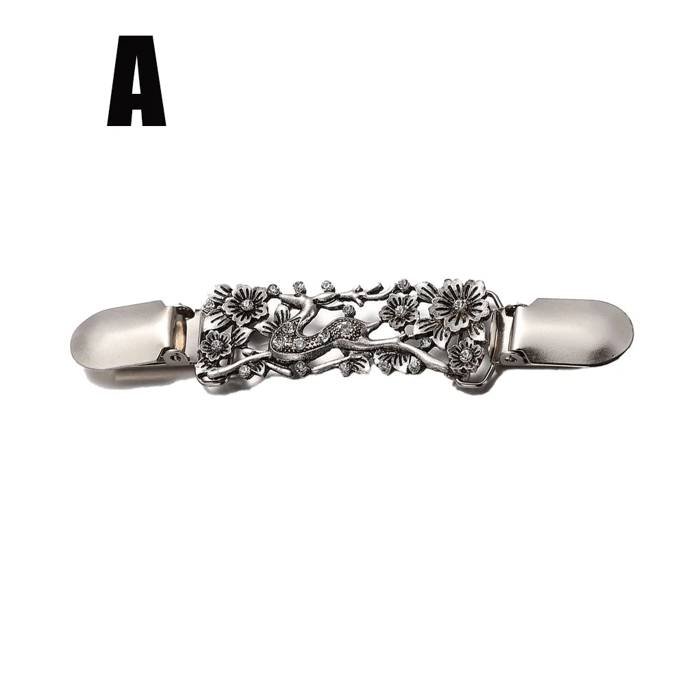 Women Carved Flower Cardigan Sweater Blouse Shawl Clips Shirt Collar Shawl Brooch Retro Duck Clip Clasps Charm Accessories Gift - Metal color A
