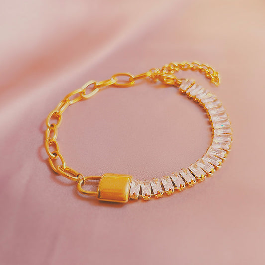 O1CN01aSkok81UcRyR8nXVx_!!1743852538