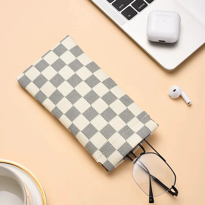 O1CN01dI1b2M1hur6SjpRdy_!!2217999144338-0-scmitem176000