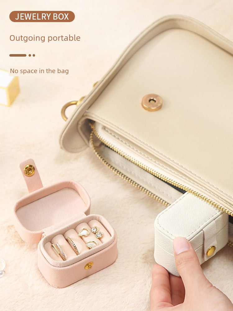 S5d4e45247c5d428a9873b2ae4efff85fx