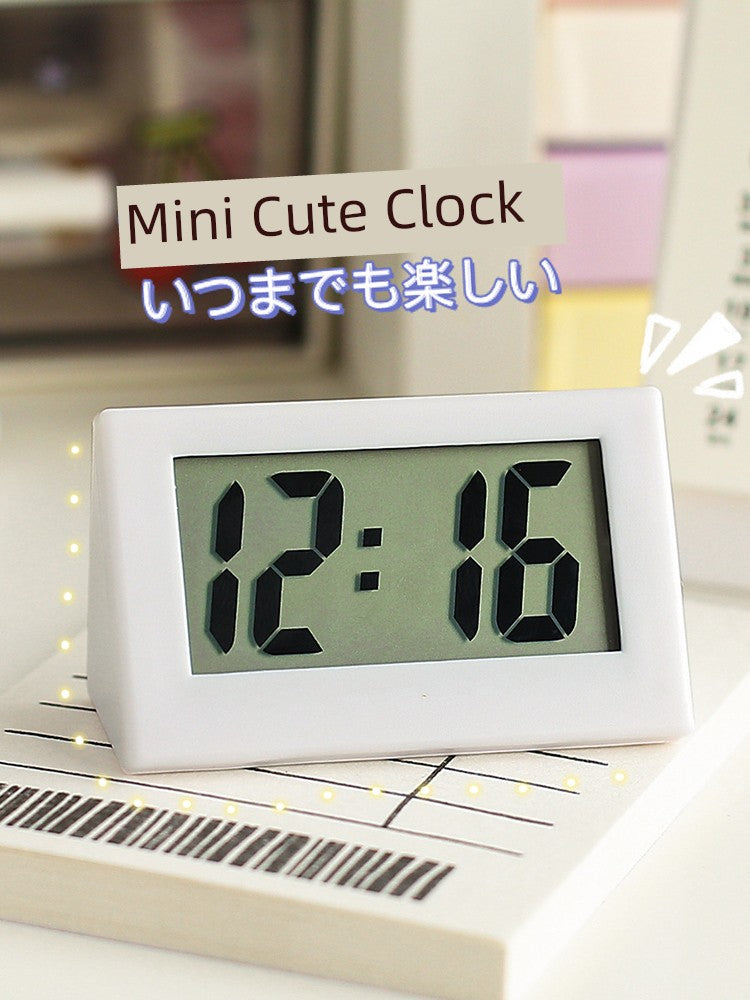 Sdb767bf5512b48c5949b1fe1b8267f9cC