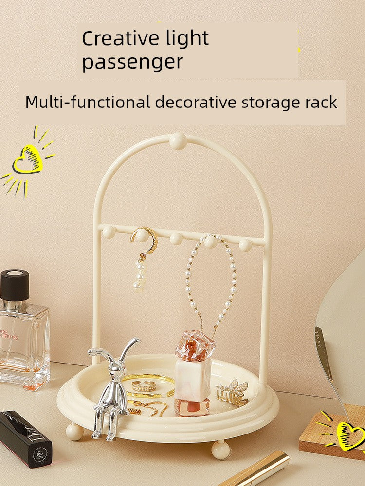 Sfdaccf0f4e9a4357a6b3558b4e73017fQ